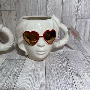 Sheffield Home Julie Heart Eyes ceramic mug Set of 2 nwt